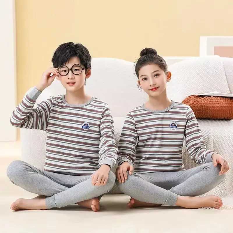 2024 New Girls Long sleeved Pajamas Childrens Christmas Pajamas Baby Cotton Pajamas Childrens Pajamas Girls Clothing Set Baby ClothingW240716