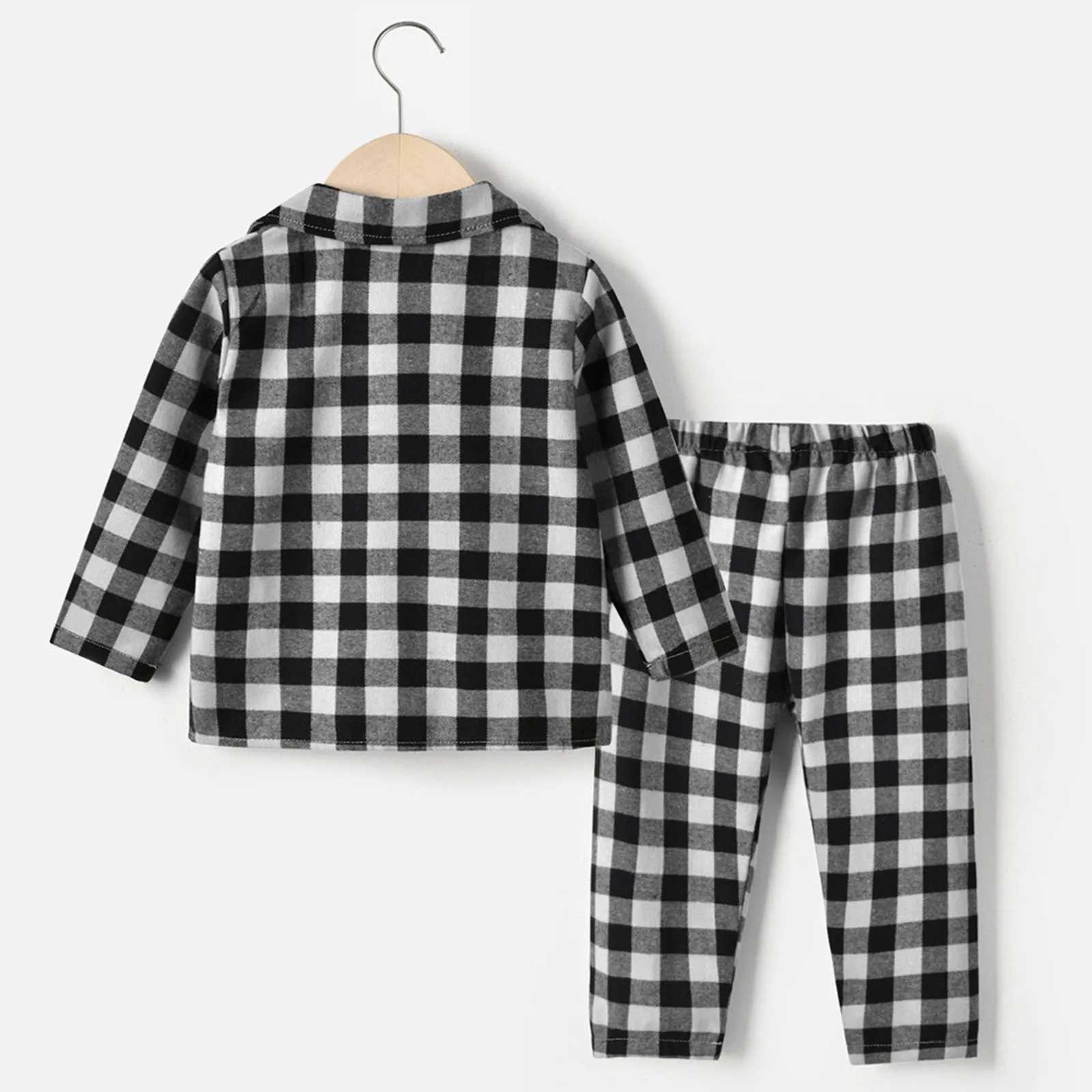 0-5 year childrens clothing set boys and girls sleepwear plain weave sleepwear long sleeved autumn and winter childrens sleepwearW240716