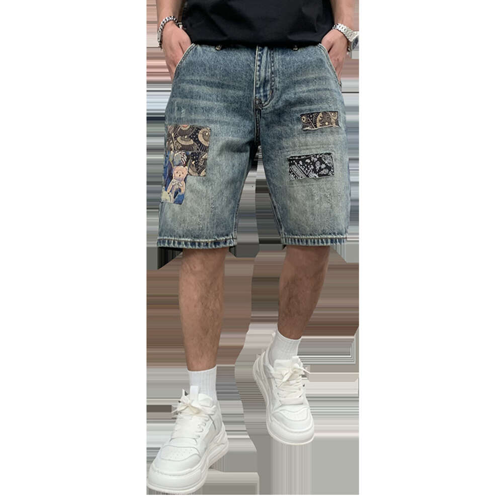 2024Trendy brand denim shorts with embroidered patches and patches, men's summer new style, personalized straight leg plus size five quarter pant