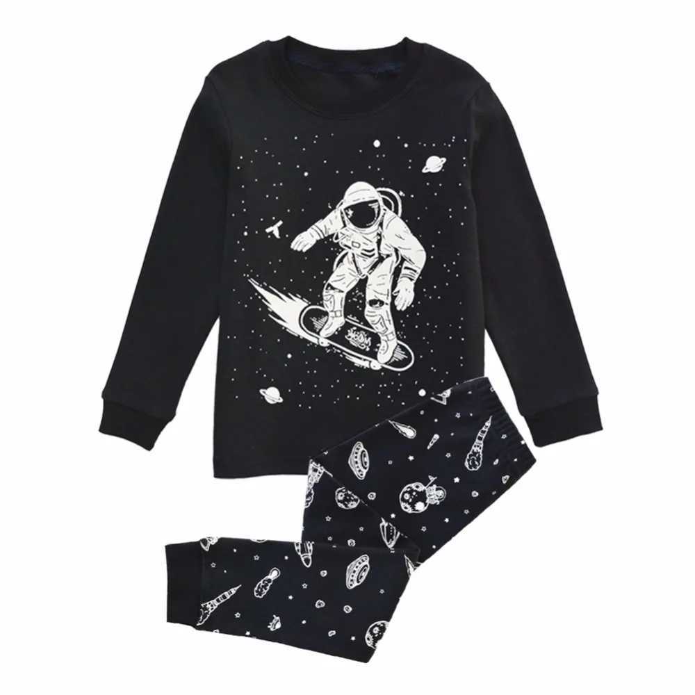 BINIDUCKLING Childrens and Boys Pajama Set Space Printing Pajamas Spring and Autumn Cotton Long Sleeve Pajamas Childrens Mens Pajamas PjsW240716