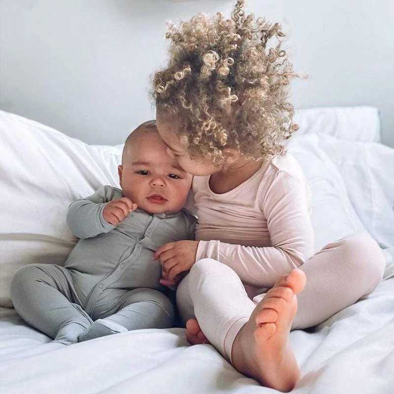 Bamboo fiber childrens sleepwear set breathable childrens baby boys and girls clothing long sleeved baby clothing set childrens girls sleepwearW240716