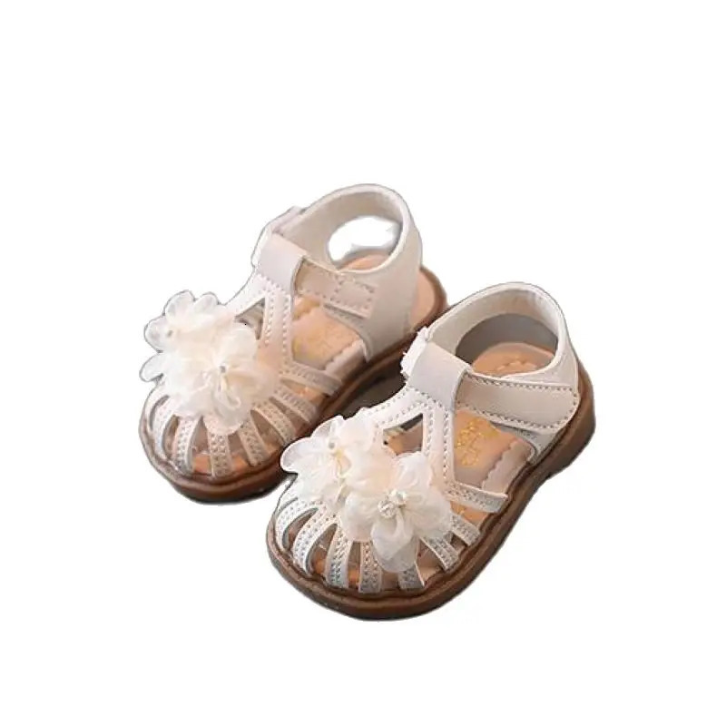 Summer Childrens Sandals Fashion Girl Little Flower Princess Sandals Student Baby Soft Sole Flat Sandals Walking Shoes H801 240704