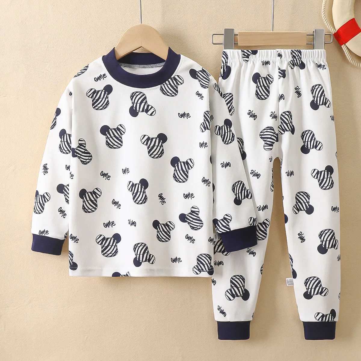 Cotton childrens casual clothing set long sleeved pants pajamas two-piece set warm and casual autumn clothing neutral cartoon styleW240716