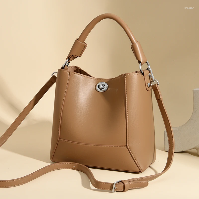 free shipping Shoulder Bags 2024 Women's Handbag High Quality Soft Leather Female Bag 3-Layer Large Capacity Girl Tote Bolsas Sac A Main