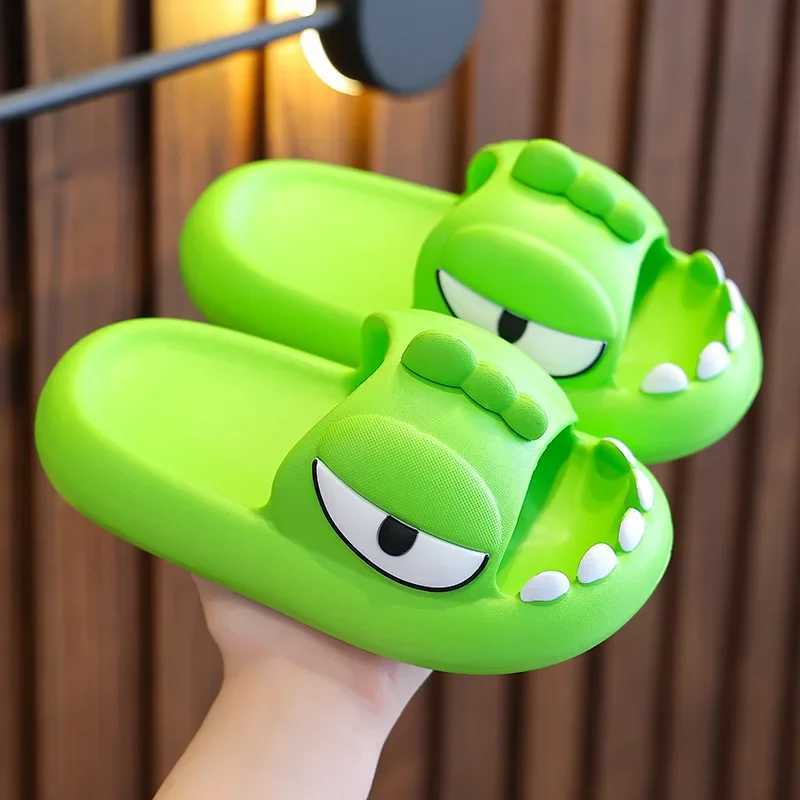 Slipper Dinosaur Children Slippers Summer Indoor Bathing Anti Slipper Kids Toddler Girl Shoe Mother Kids Shoe for Girl PantuflasL24722