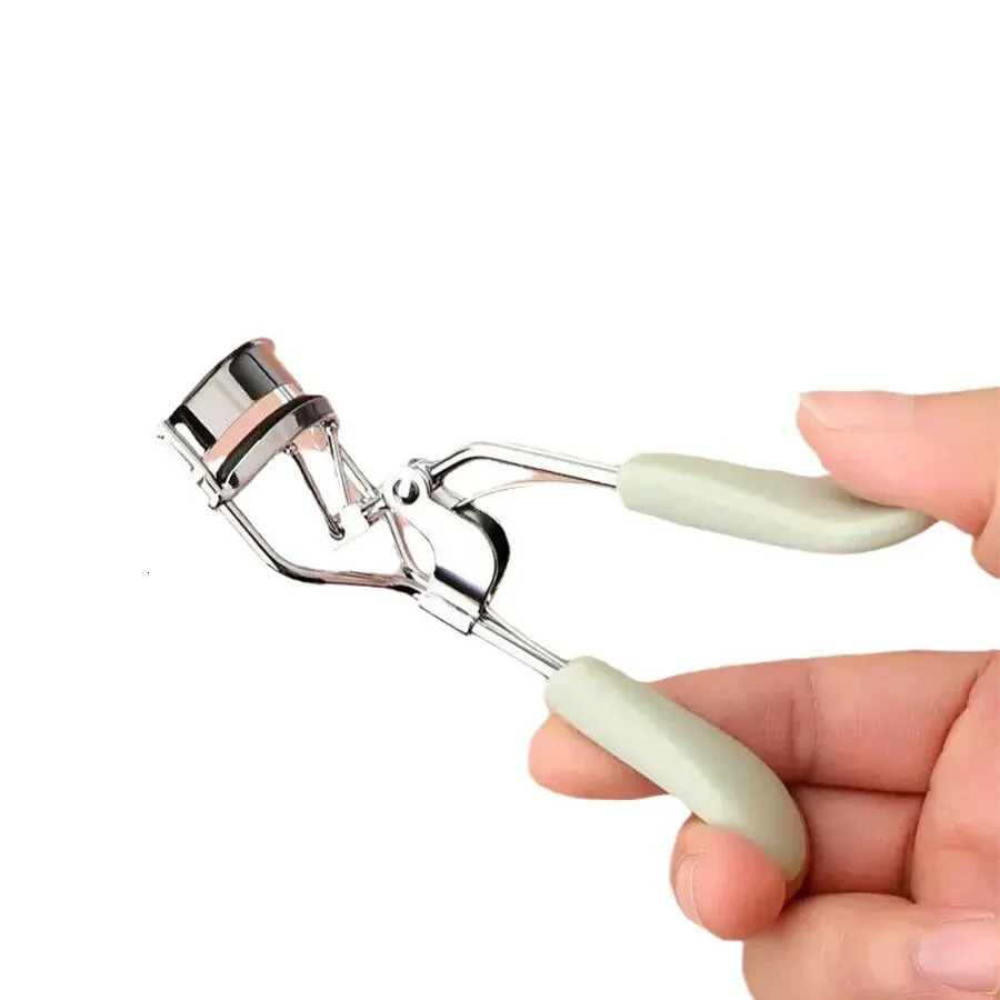 Eyelash Clip Small Section Frizz Curler Lasting Shaping Beginner Portable Eyelash Clip 240713