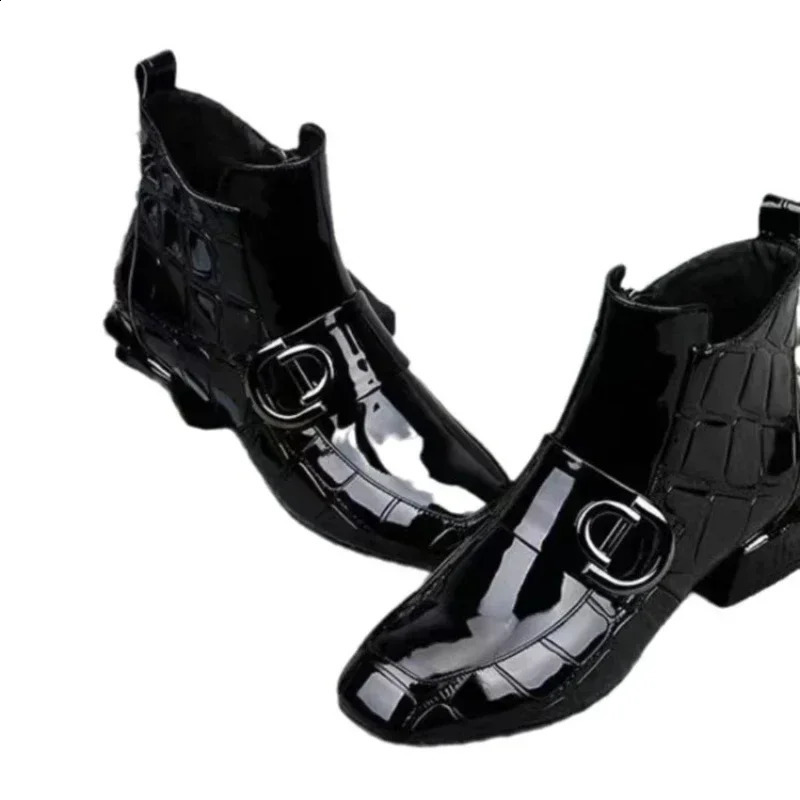 Lacquer Leather Short Boots Women Four Seasons British Fashion Plush Comfort Outdoor Walking Casual Shoes 240718