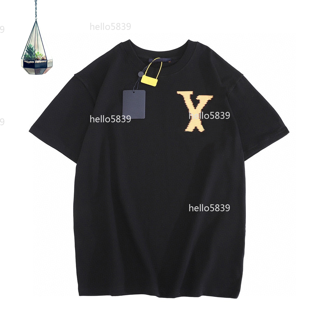2024 Tees Mens Designers T Shirt Man Womens tshirts With Letters Print Short Sleeves Summer Shirts Men Loose Tees Asian size S-XXXL h95657