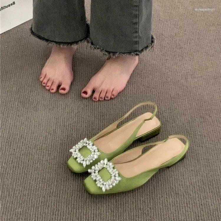 Sandals Luxury Crystal Mid Heels Women Party Shoes 2024 Summer Chunky Slippers Designer Sexy Pumps Fad Flip Flops