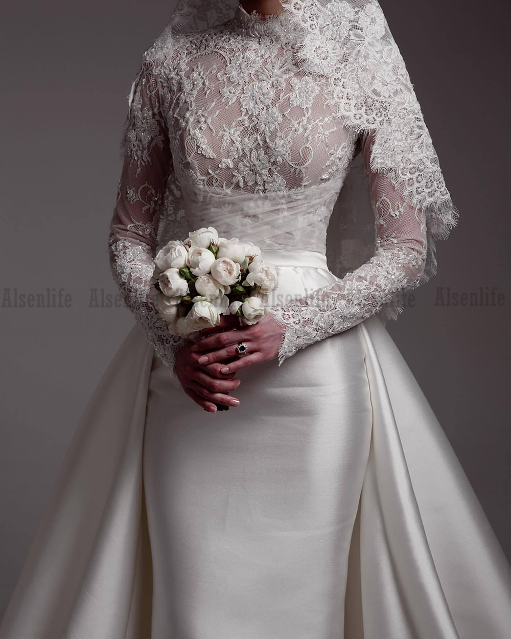 2024 Long Sleeves Muslim Wedding Dresses detachable Train Lace 2 In 1 Mermaid Bridal Gowns Robe De Mariage