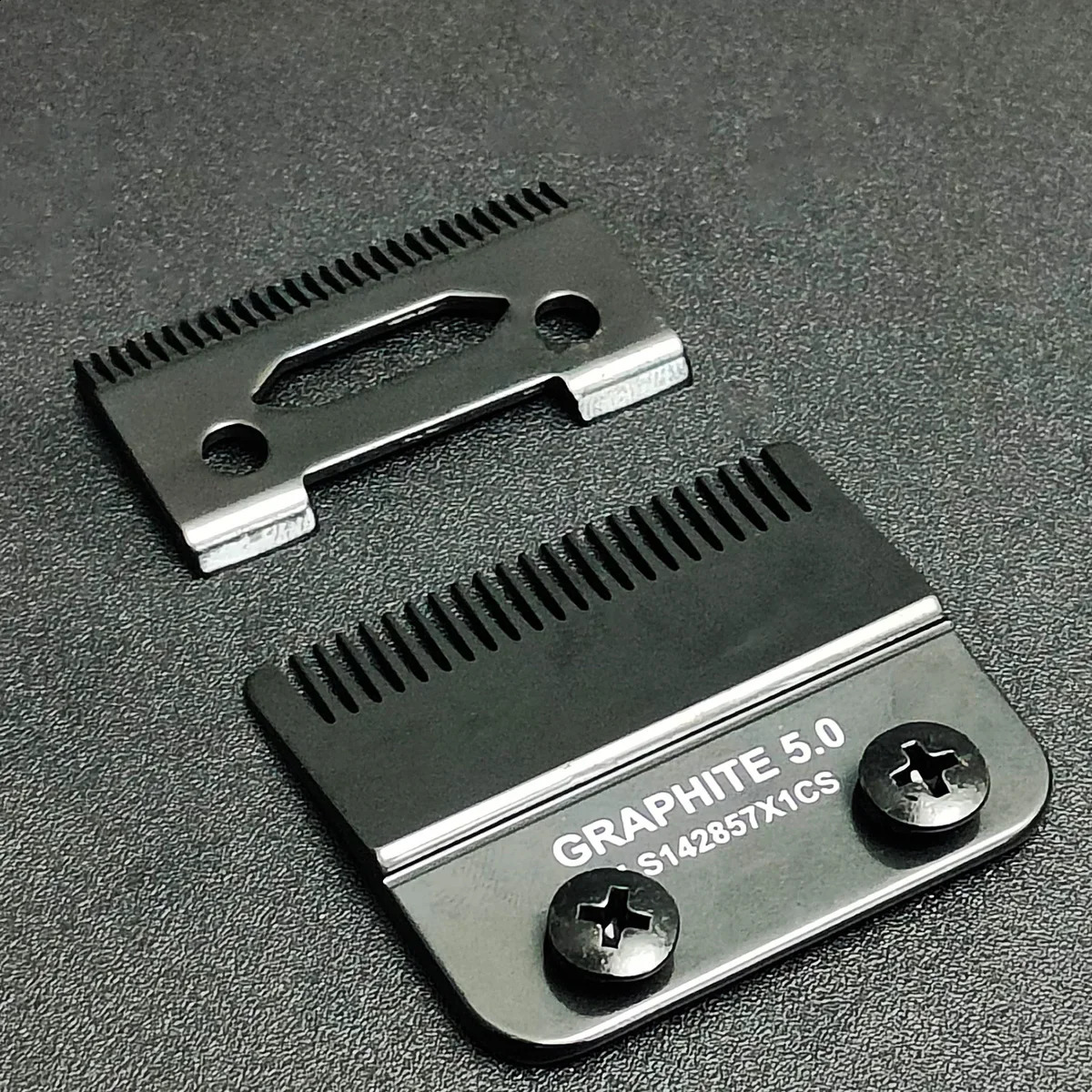 BRDCLIP Professional Carbon Steel DLC Graphene Coated Hair Clipper Blade Rechargeable Hair Clipper Replacement Head Accessories 240712