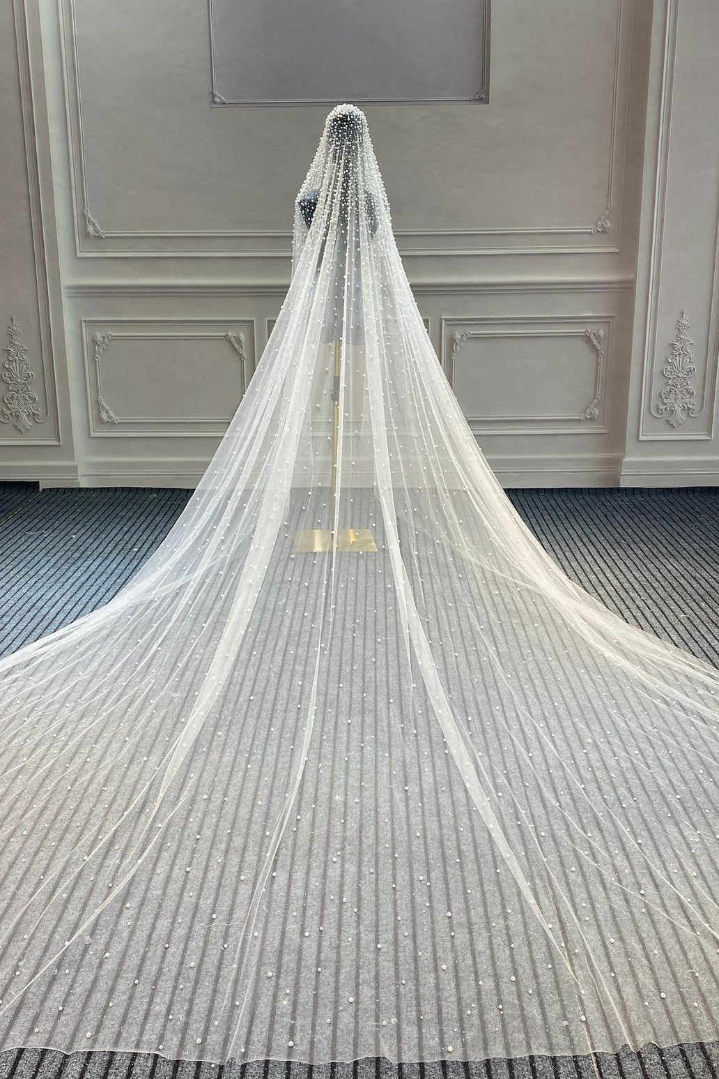 Long Bridal Veil 1 Tier Wedding Veil with Comb White Ivory Cathedral Pearls Beadeds Scalloped for Bride Accessories 300cm