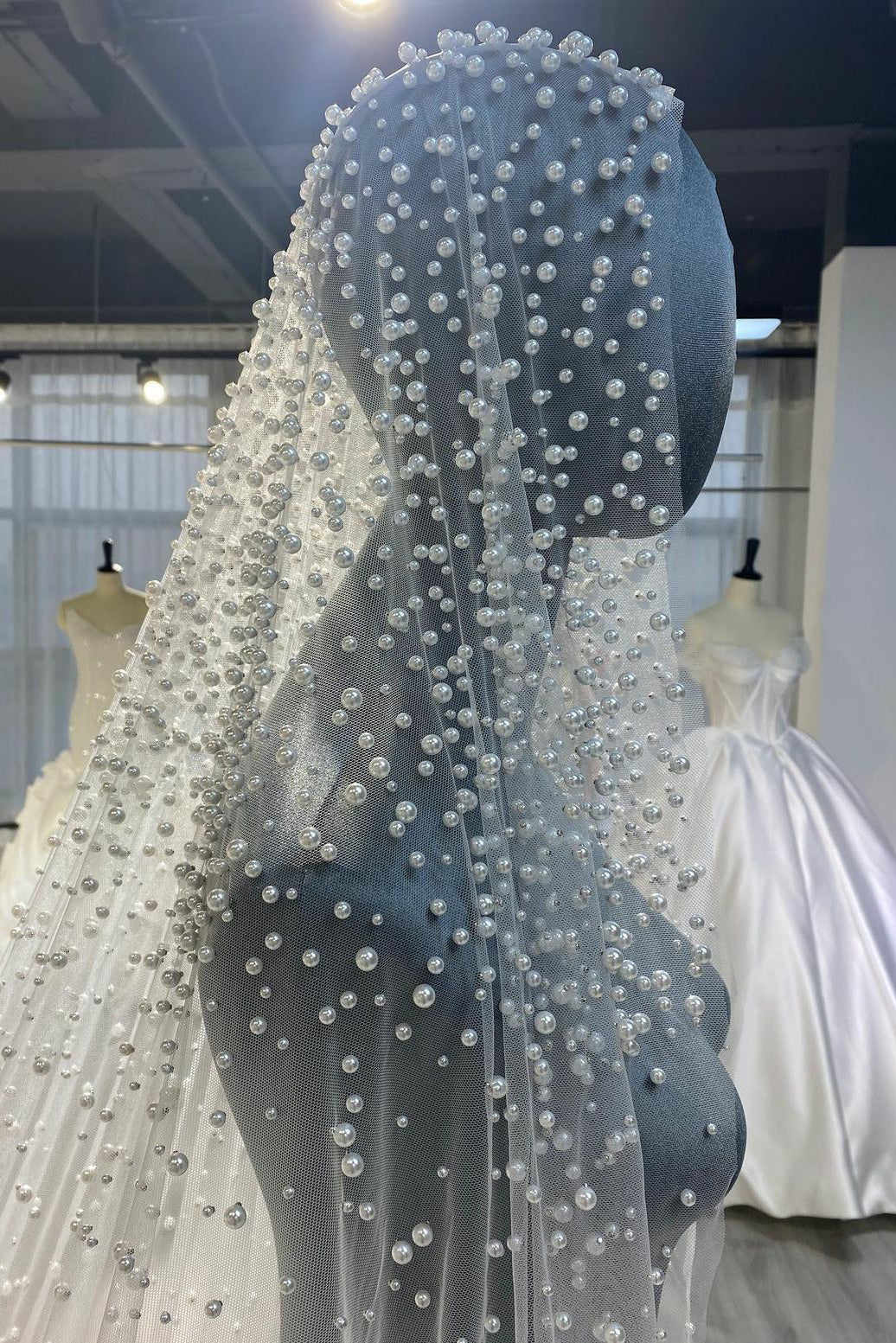 Long Bridal Veil 1 Tier Wedding Veil with Comb White Ivory Cathedral Pearls Beadeds Scalloped for Bride Accessories 300cm