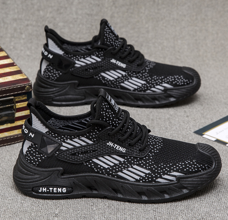 Men's trendy summer mesh fabric non smelly running casual breathable sports men's shoes