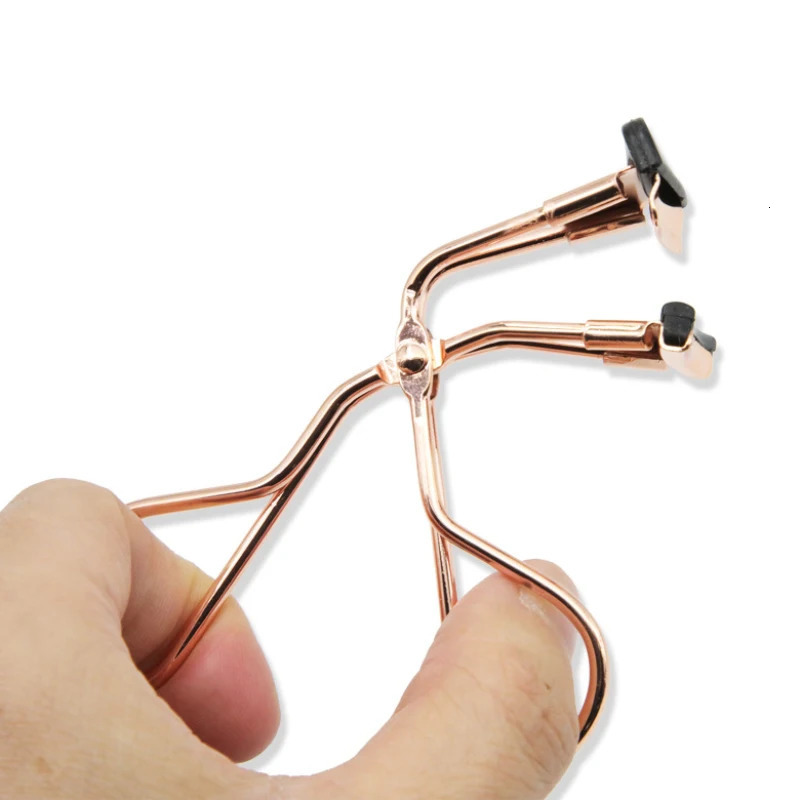 Mini Eyelash Curler Portable Useful Stainless Steel Curling Partial Eyelashes Auxiliary Beauty Tools Natural Eye Lashes Makeup 240713