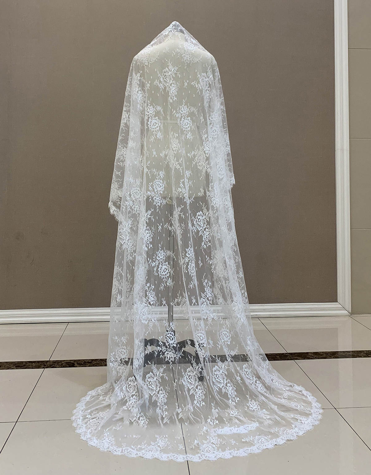 Elegant 2m Bridal Veils Chapel Length Wedding Dresses For Women Lace Veil Ivory Voile Bride Sexy Accessories Vestido De Noiva
