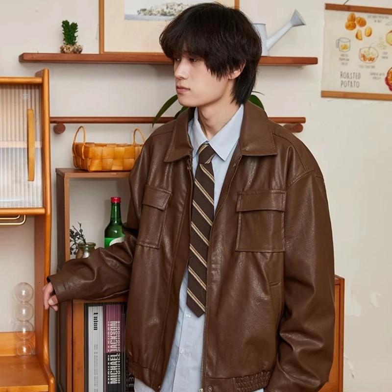 Japanese Mens Leather Jacket Harajuku Retro Motorcycle Loose Couple Coat Big Pocket Lapel Bomber Outwear Y2k Trend 240716