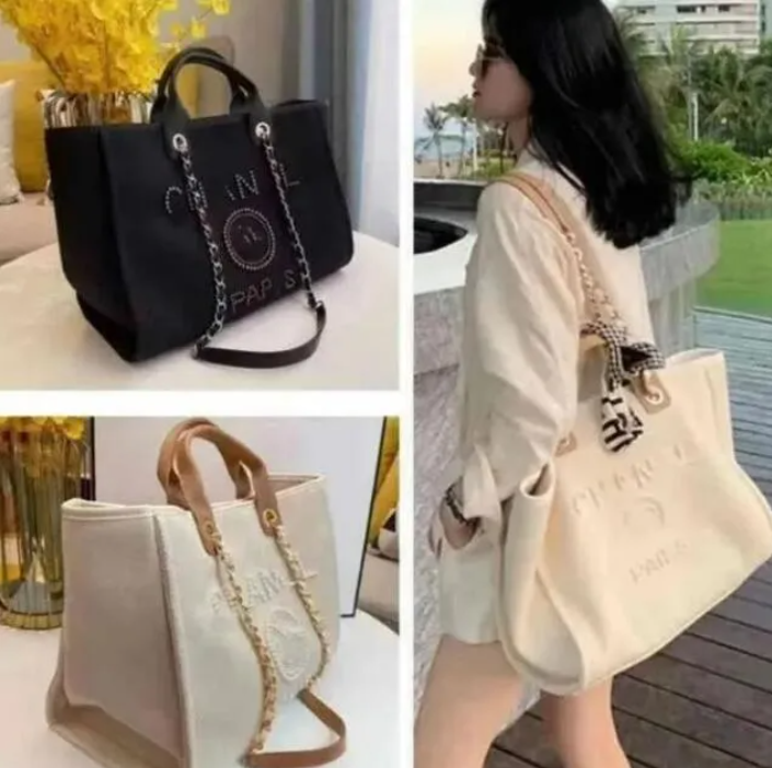 2024 Designer Summer Beach Handbag C Letter Shoulder Flash Office High Quality Classic Canvas Bag with Button Retro Women's Bagbag 888