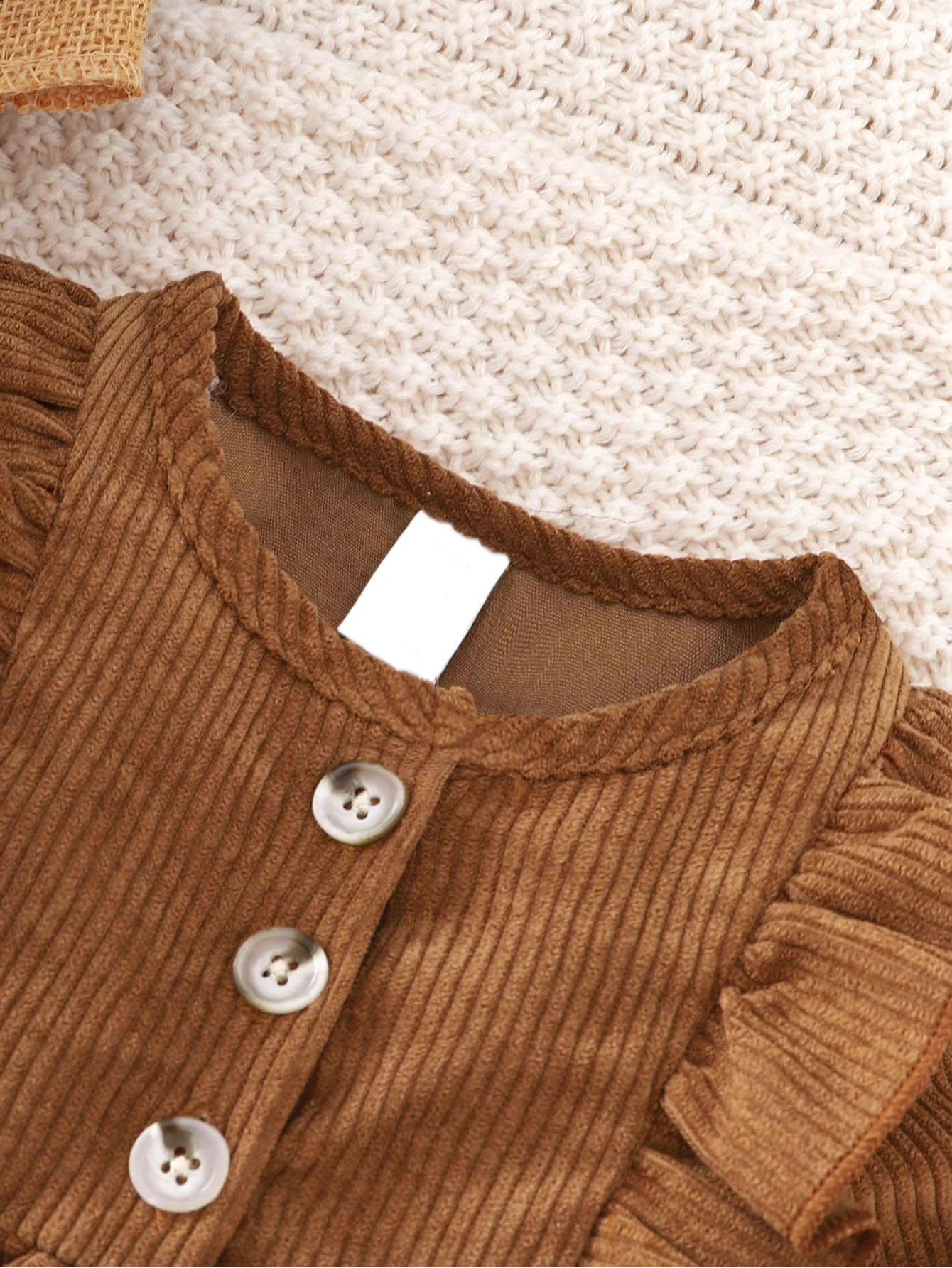 Baby autumn and winter fashion retro elegant exquisite comfortable dress. 240717