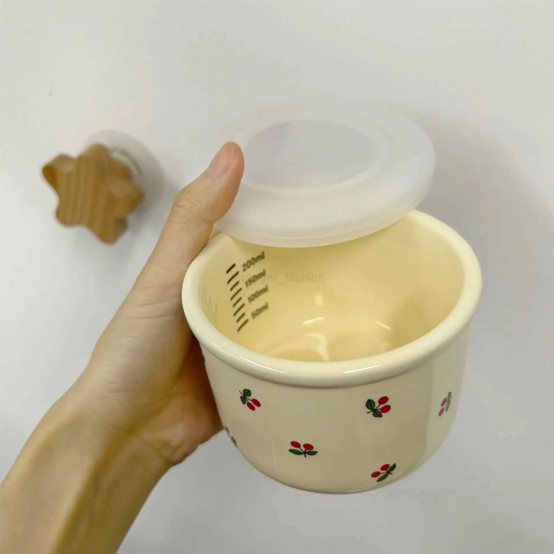 Baby food supplement ceramic bowl Cute baby eating ceramic bowl Fresh-keeping sealed childrens feeding tablewareB270723