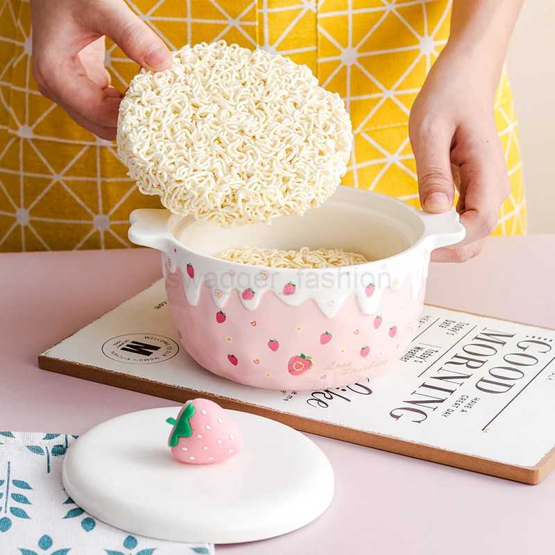Cute Strawberry Ramen Bowl With Lid Ceramics Cute Large Fruit Instant Noodles Salad Soup Bowl Home Kitchen Tableware 700mlB270723