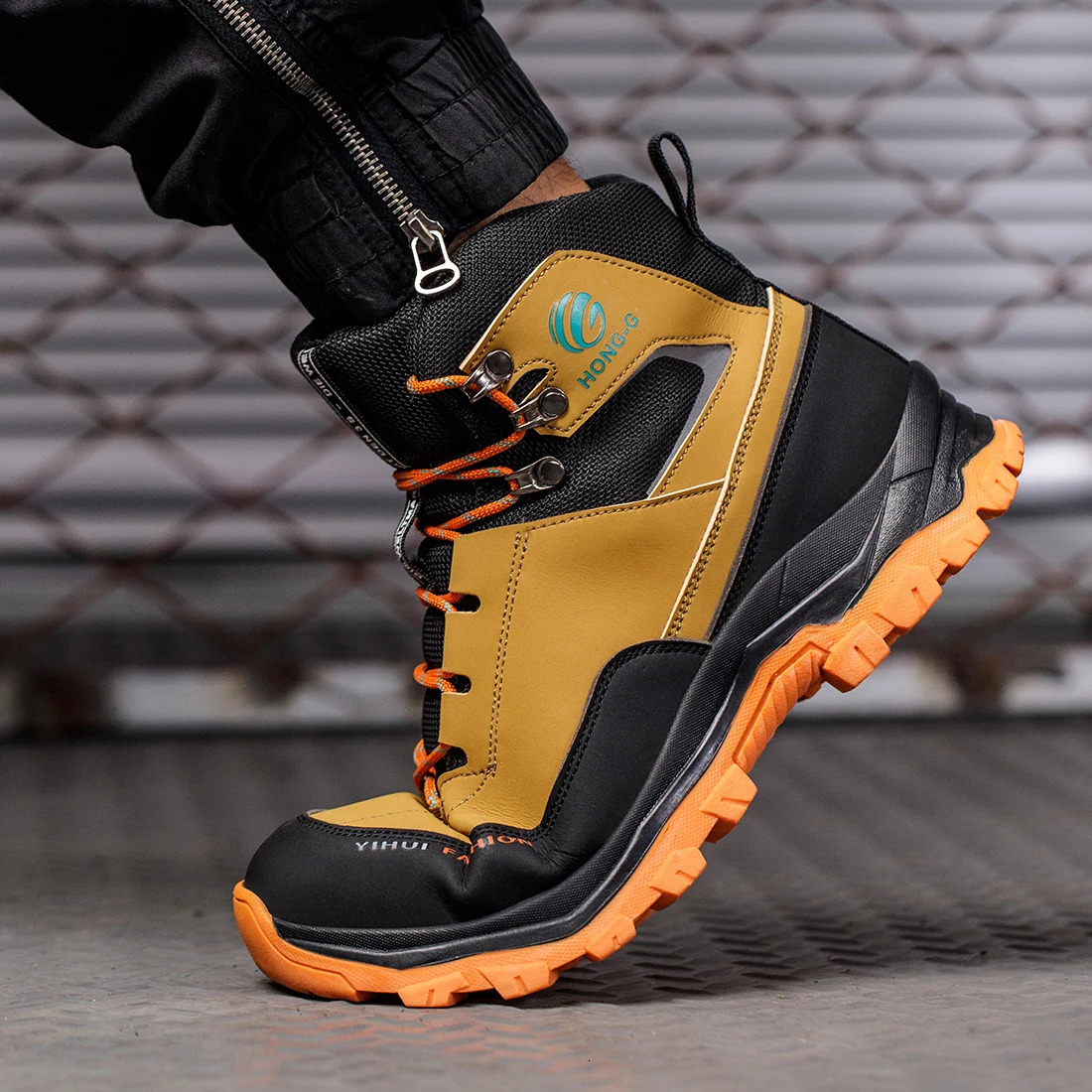 High Top Work Safety Shoes Men Safety Boots Anti-smash Anti-stab Work Shoes Sneakers Steel Toe Shoes Male Work Boot Indestructib 240718