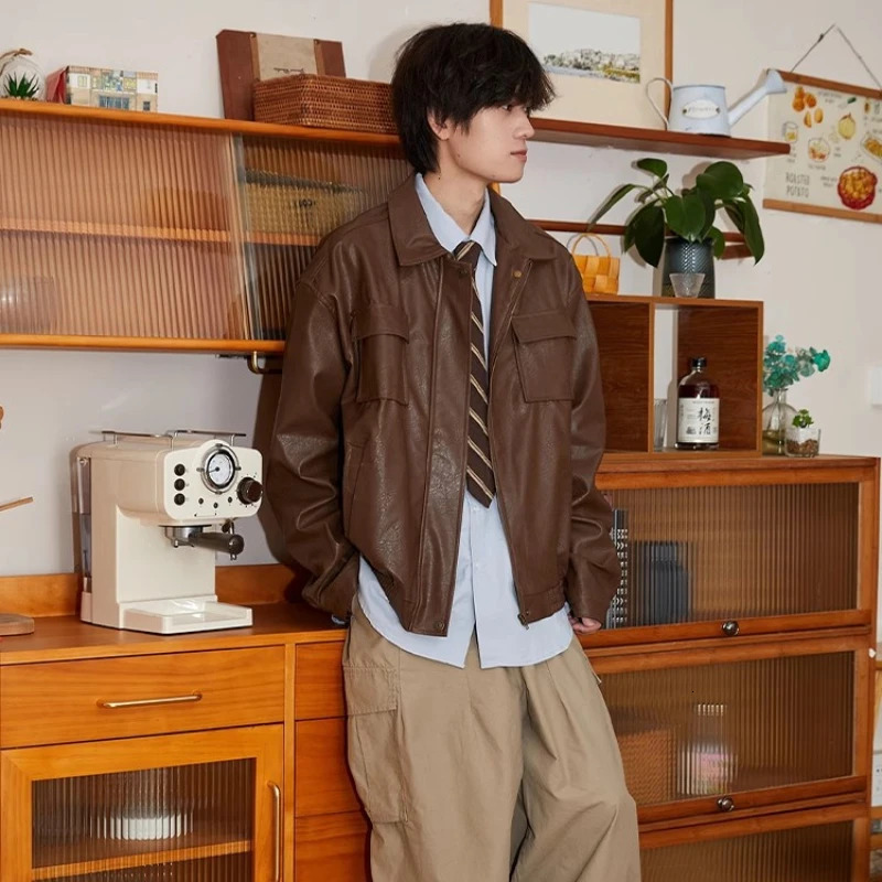 Japanese Mens Leather Jacket Harajuku Retro Motorcycle Loose Couple Coat Big Pocket Lapel Bomber Outwear Y2k Trend 240716