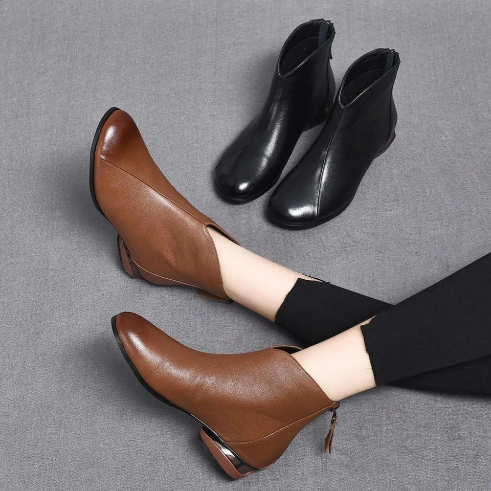 Ankle boots ladies England autumn winter short boats women casual daily comfort artificial leather shoes 240718
