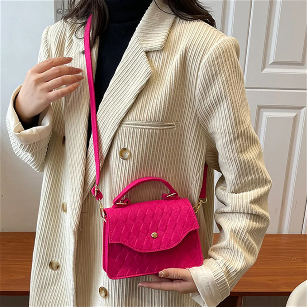 Blue Subaxillary Bag for Womens Korean Fashion Ladies Shoulder Trend Handbags Retro Female 2023 240919