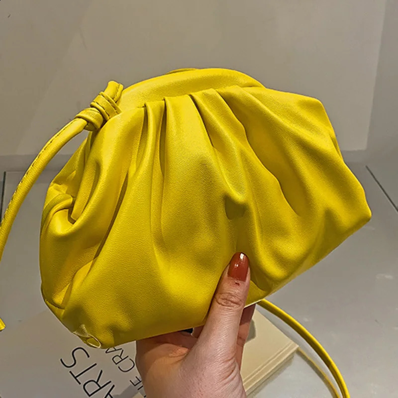 Simple Women Cloud Messenger Bag Allmatch Ladies Yellow Blue PU Leather Crossbody Female Evening Party Clutches And Purse 240722