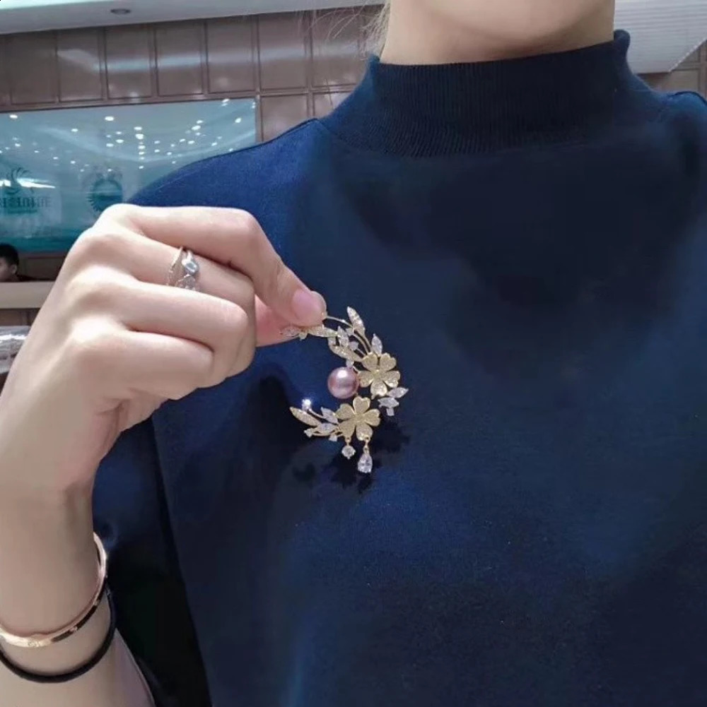 MeibaPJ 9-10mm Natural White Semiround Pearl Flower Brooch Fashion Sweater Jewelry for Women 240713