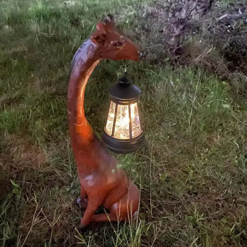 Solar Outdoor Garden Statue Decorative Giraffe Figurine Outdoor Decorations Creative Resin Lighted Garden Decor Funny Ornament 240711