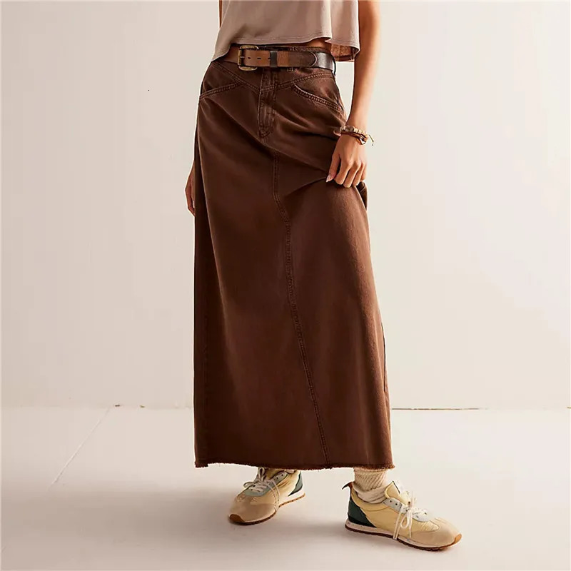 Vintage Women Denim Maxi Skirt Raw Hem A-Line Jean Skirt Casual Y2K Fashion High Waisted Long Denim Skirt with Pockets 240715
