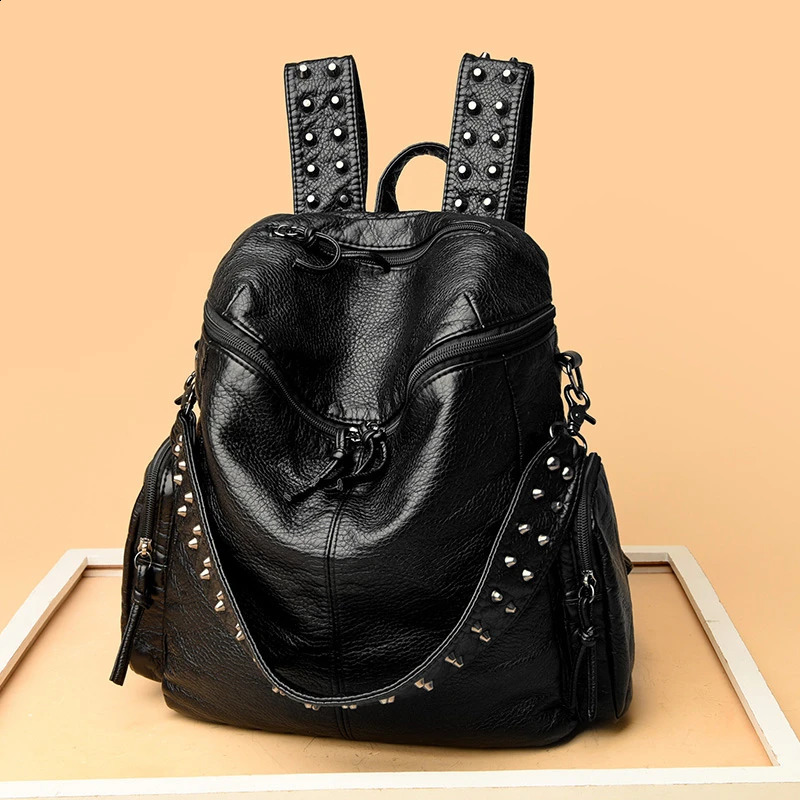 Designer Women Backpacks Genuine Leather hot Fashion Rucksack Womens Rivet Travel Backpack Large Capacity School Bag Daily Use
