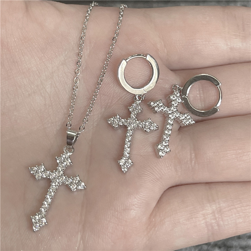 2024 Ins Top Sell Wedding Jewelry Sets Simple Fashion 925 Sterling Silver Round White Lab Moissanite Diamond Party Cross Pendant Dangle Earrings Clavi