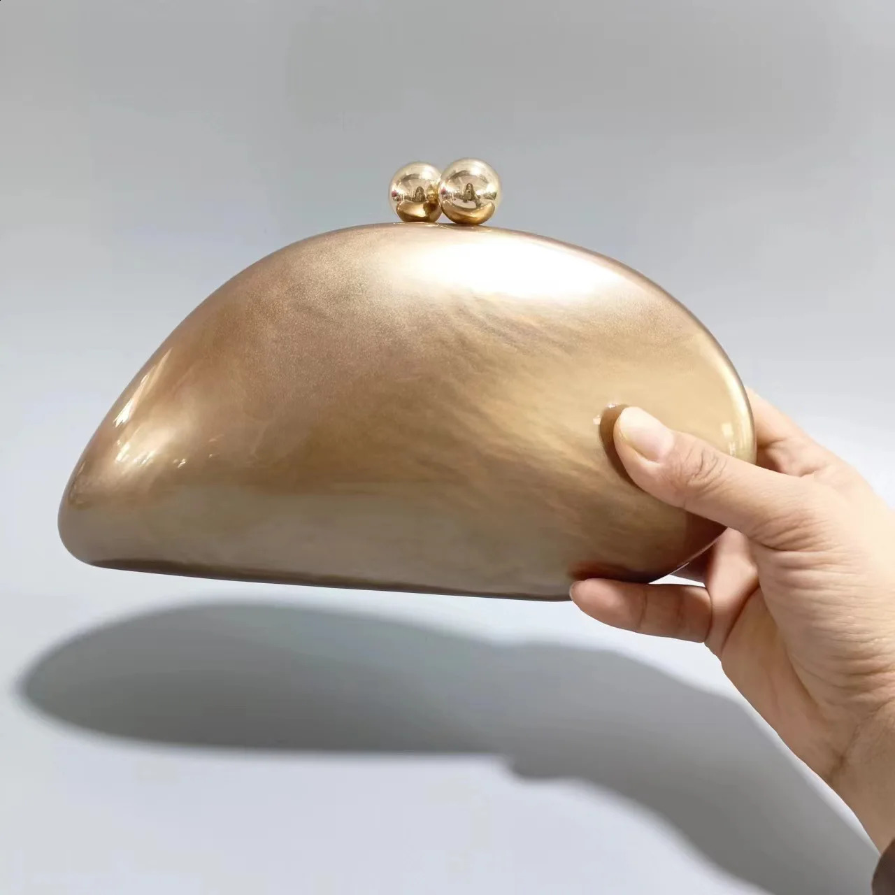 Acrylic shell shaped clutch bag for womens ner night party cute pearl egg green purple handbag wholesale 240822