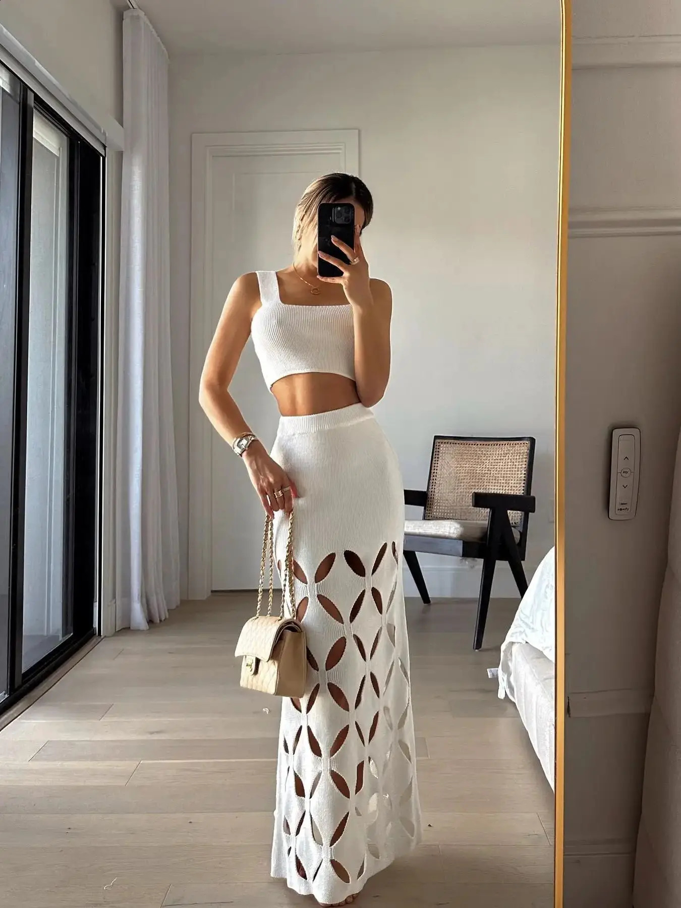 2024 Hollow Pants Set Womens Top Sexy Knitted Short Wide Street Clothing 240717