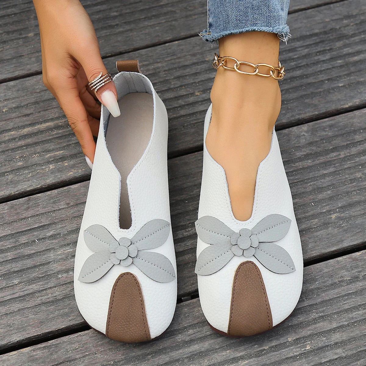 Womens casual flat sole single shoes comfortable and versatile soft loafers fashionable Mary Jane ballet 240718