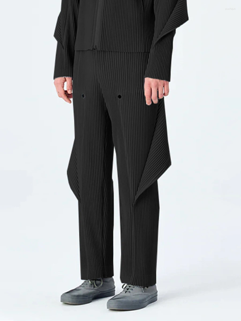 2025 S Fashion Designer Men S Pants Miyake Pleated Pocket Detachable Cargo Designer Clothes Business Casual Straight Leg
