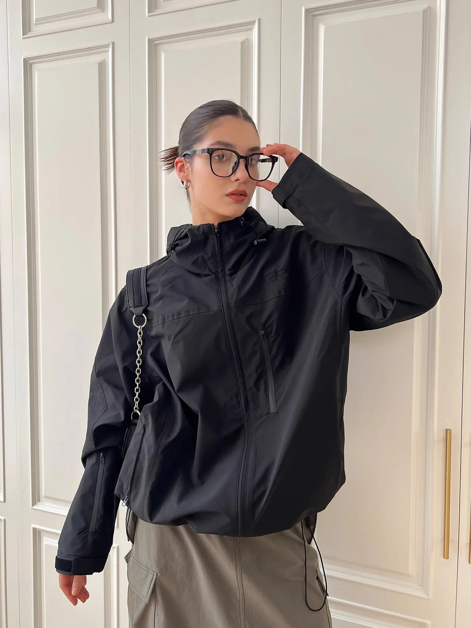 QWEEK Y2K Vintage Windbreaker Jacket Women Gorpcore Streetwear Taupe Hooded Outerwear Oversized Hip Hop Techwear Black Coat 240722