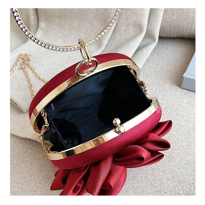 Red Flower Clutch Wallet Womens Round Evening Bag Crystal Diamond Wedding Silk Handbag Exquisite Chain Shoulder FTB154 240723Zl