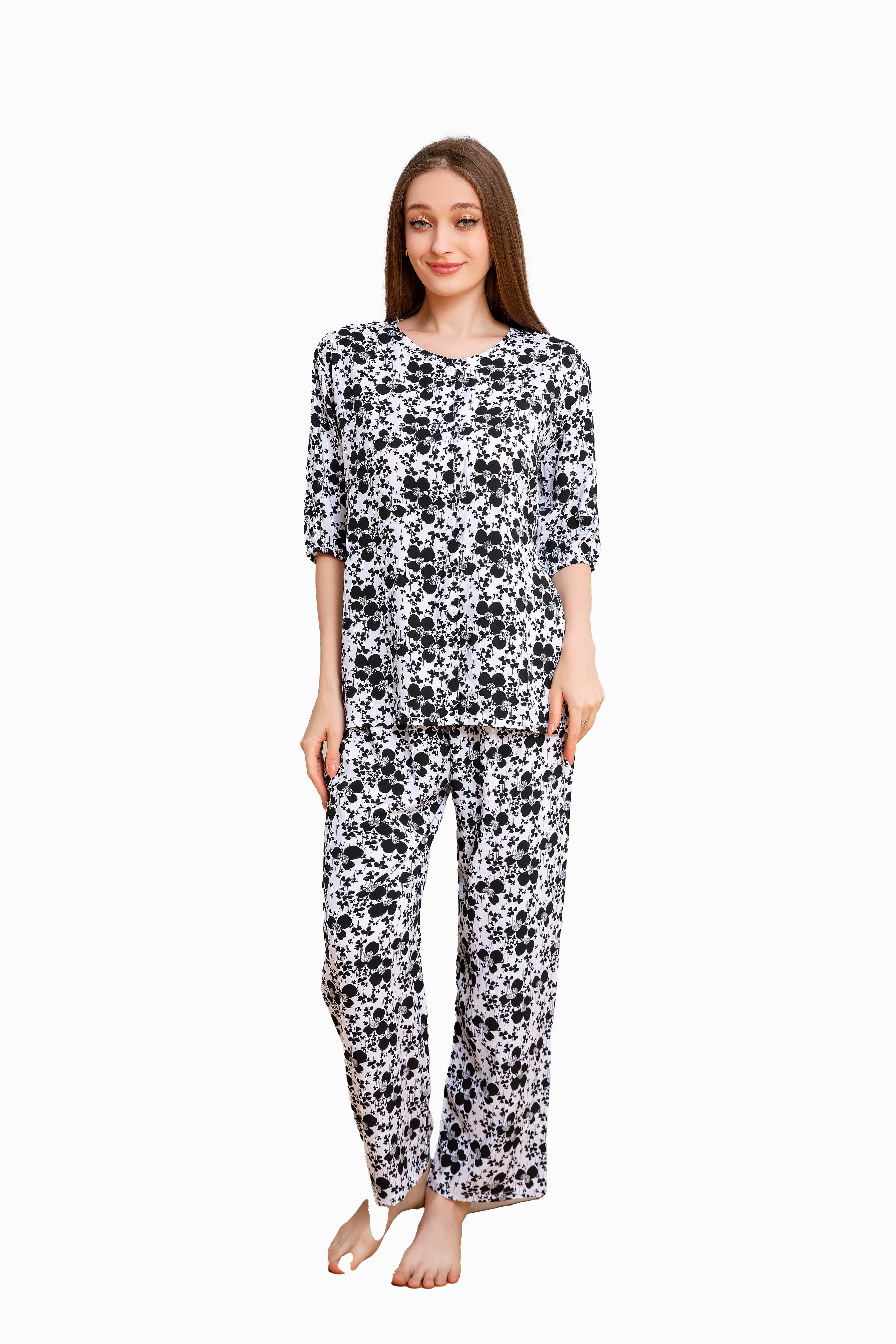 Women's Home Clothes, Pajamas, Black and White Small Floral Pants Set C205