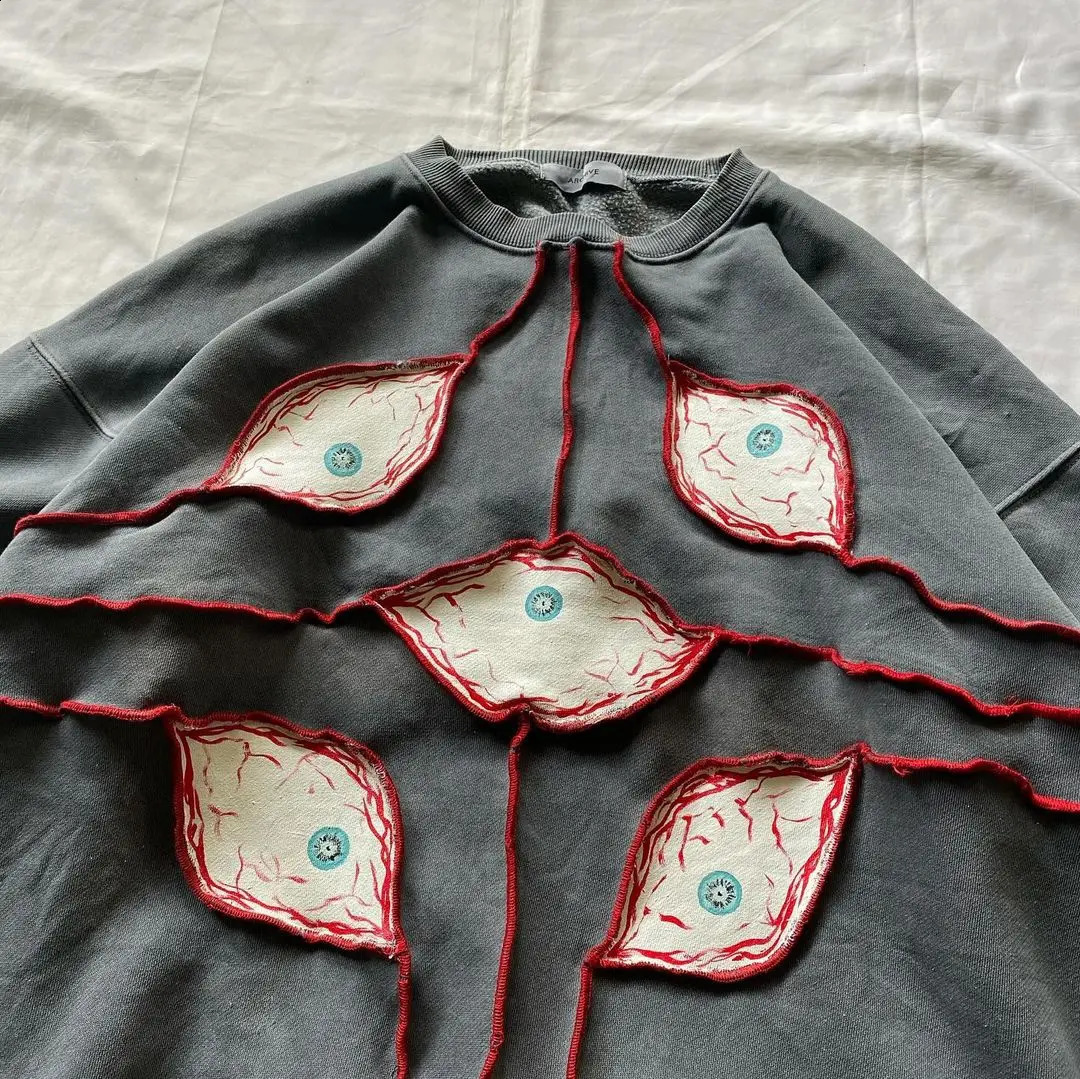 Streetwear Sweatshirt Y2K Mens Retro Hip Hop Eyeball Patch Oversized Pullover Sweatshirt Harajuku Gothic Long Sleeve Tops 240717