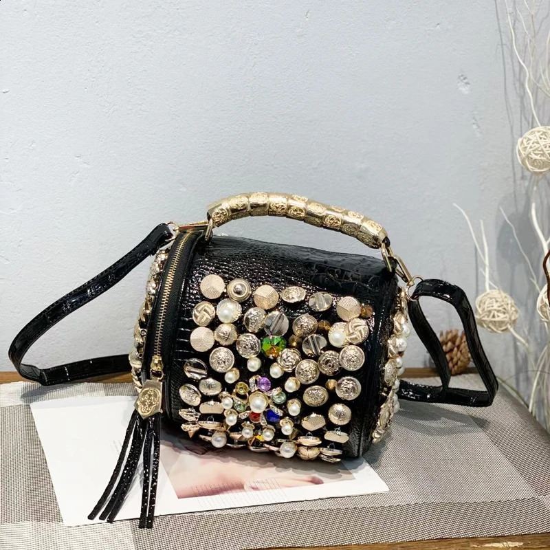 er Handbag for women purses and handbag Handmade Beaded Pillow Bag Casual silver bucket Messenger shoulder Bag 240826CJ