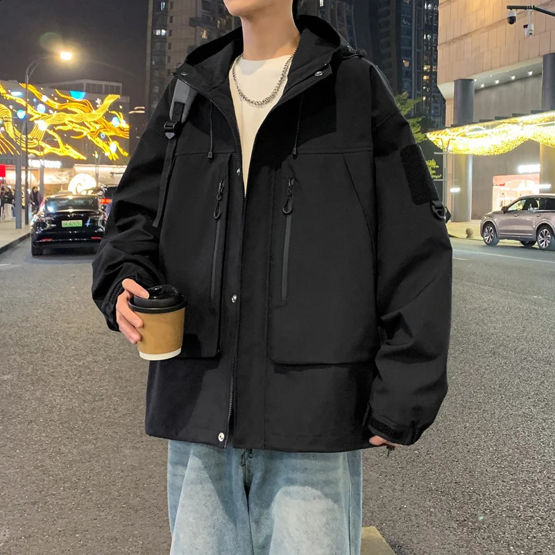 Fashion Hiking Camping Spring Autumn Jacket Men Korean Fashion Windproof Waterproof Hooded Windbreaker Casual Jackets 240719