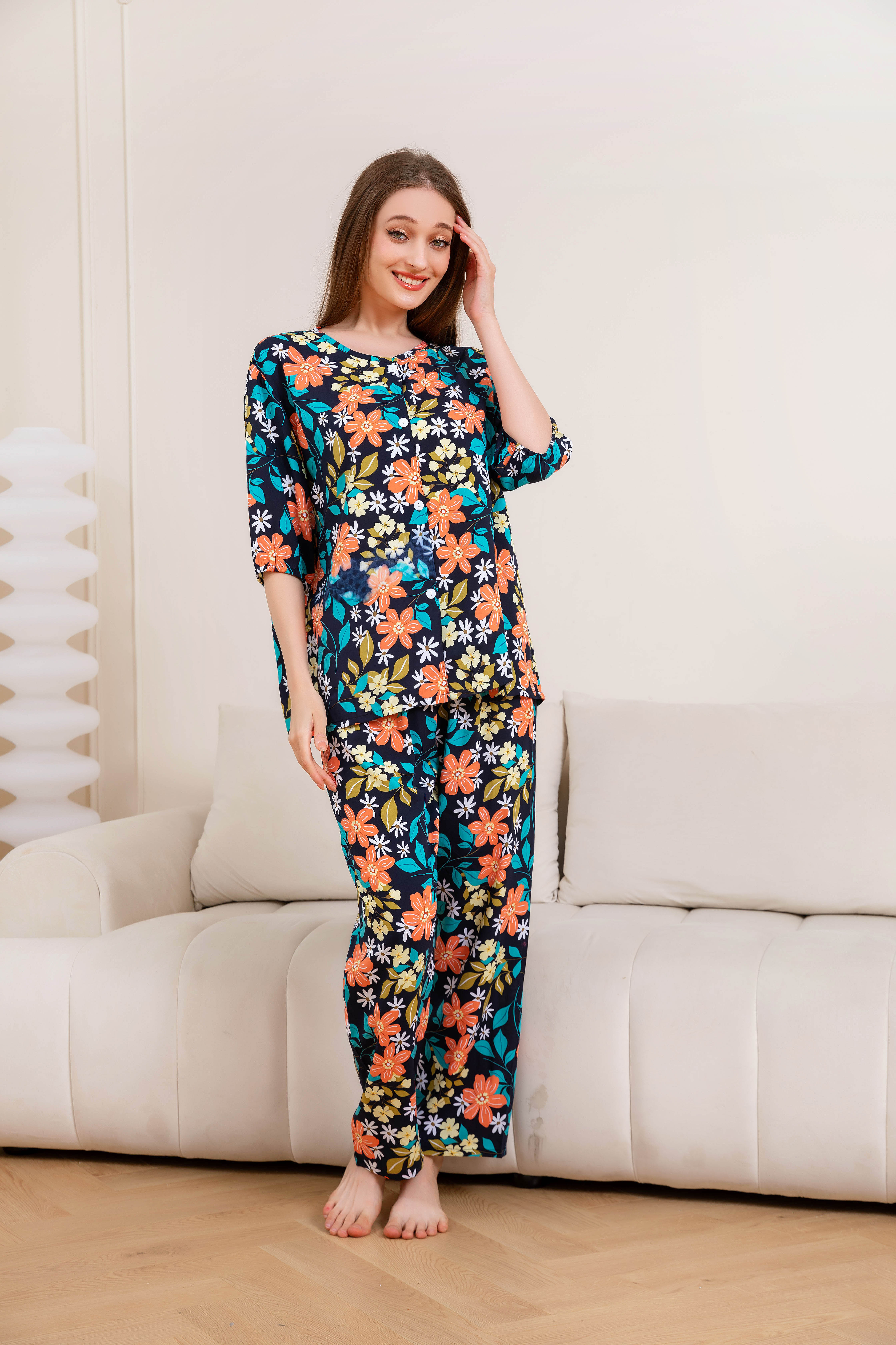 Women's Home Clothes, Pajamas, Black Bottom, Small Floral Pants Set C214