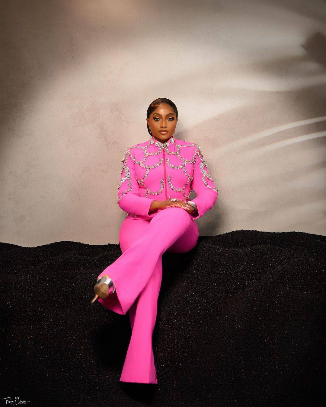 Hot Pink Women Pants Suits Beading Crystal Jacket Evening Party Wear For Wedding 2 Pieces