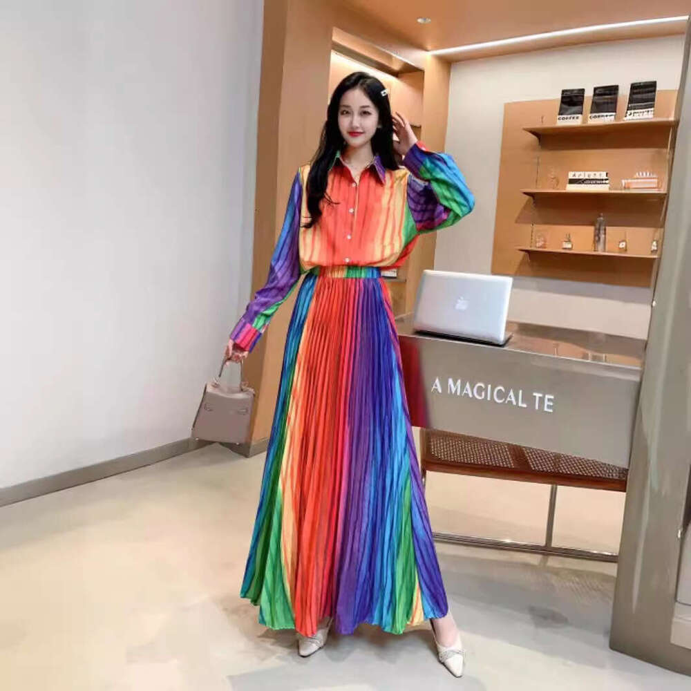 Temperament Womens New Light Mature Wind and Snow Spinning Grade Long Sleeved Top High Waist Hundred Pleated Half Skirt Set of Two BOHO DRESS SKINNY D