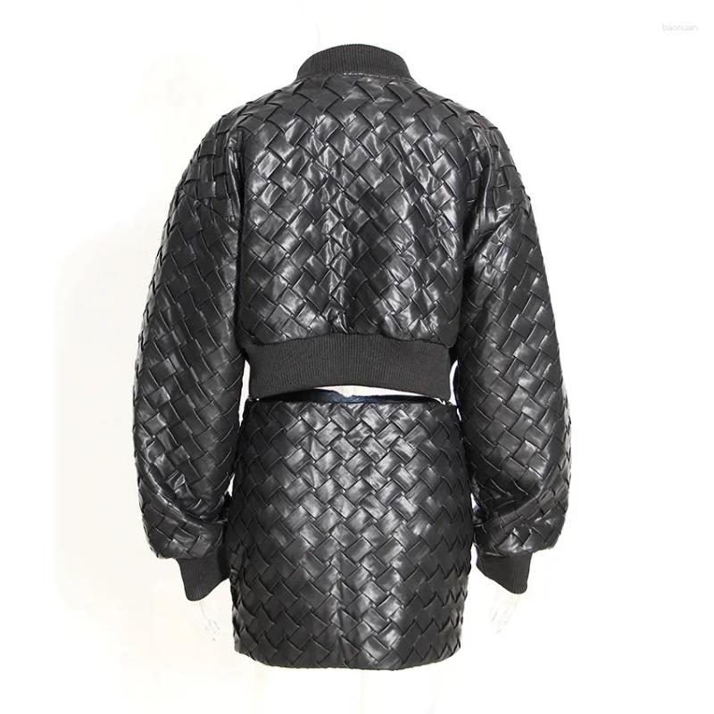 Womens Jackets Streetwear Woven Faux Leather Cropped Puffer Women 2024 Fall Winter Warm Long Sleeve Goth Motorcycle Bomber Coat Outwear