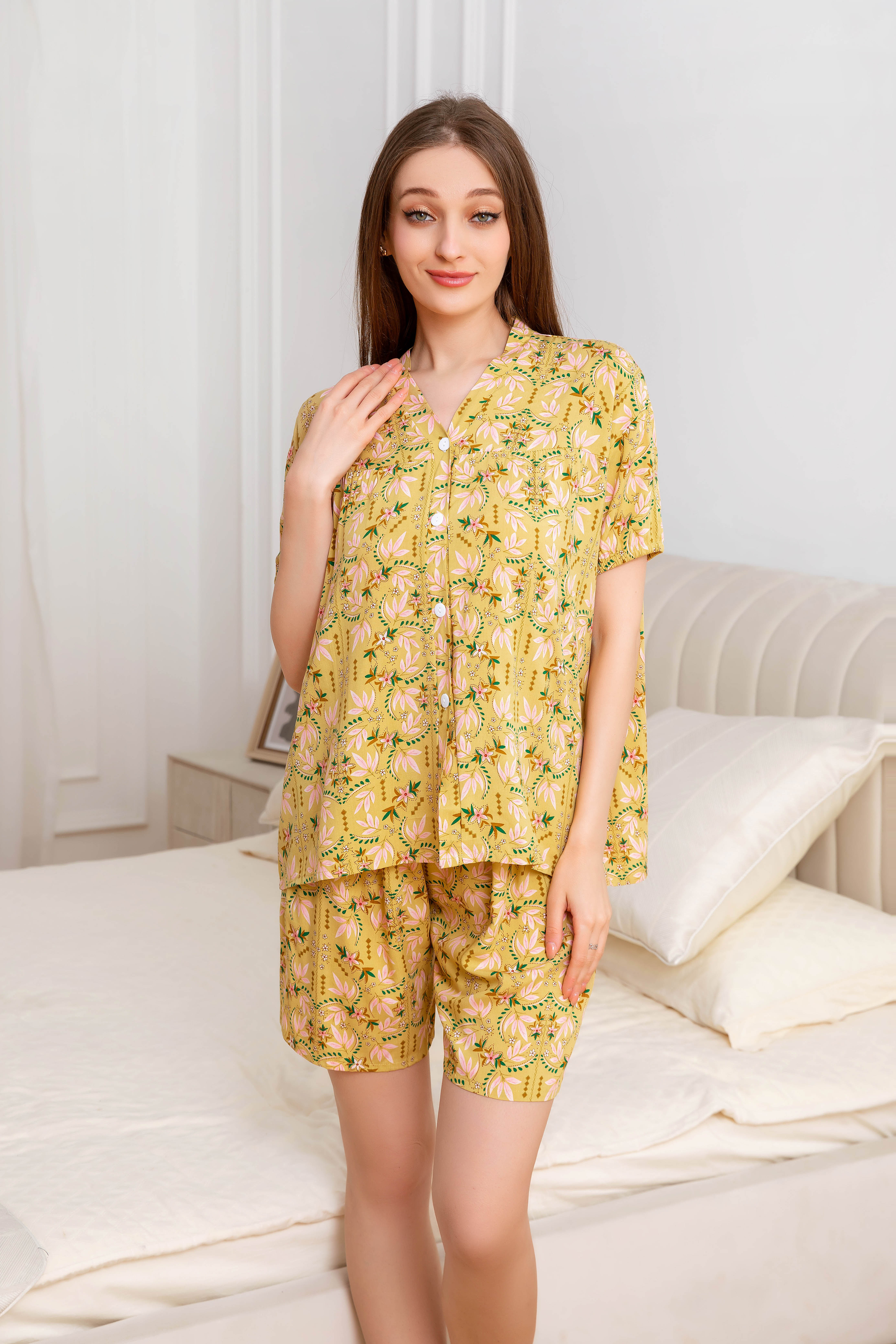 Women's home clothes, pajamas, yellow background, pink leaf shorts set D203